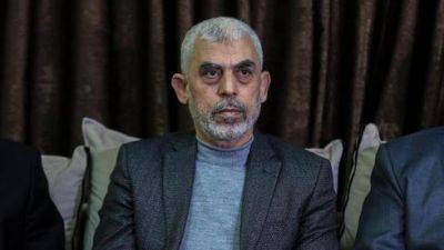 СМИ: главарь ХАМАСа Ихье Синвар бежал в Газу, в Израиле не подтверждают - vesty.co.il - Израиль - Египет - Иран - Лондон - Ливан - Саудовская Аравия - Хамас
