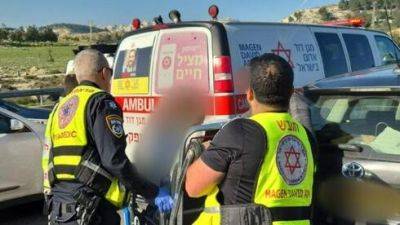 Стрельба на шоссе № 1 возле Иерусалима: восемь раненых, террористы обезврежены - vesty.co.il - Израиль - Иерусалим