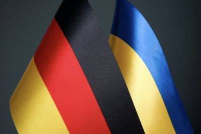 Бундестаг рекомендовал дать Украине далекобойное оружие. Решение за Шольцем - mignews.net - Германия - Украина