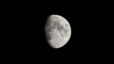 США совершили первую за полвека посадку на Луну - mignews.net - Сша - штат Флорида