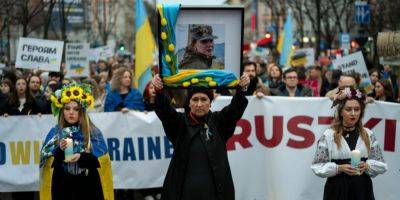 Два года войны: по всей Европе прошли массовые демонстрации в поддержку Украины - detaly.co.il - Россия - Германия - Украина - Лондон - Англия - Венгрия - Ирландия - Дублин - Берлин