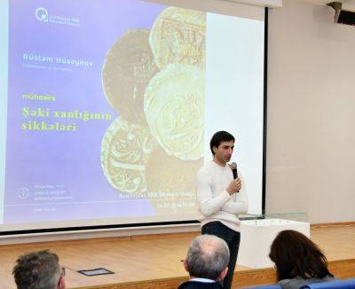 Уникальные экспонаты и почти детективная история: Рустам Гусейнов рассказал о монетах Шекинского ханства (ФОТО) - trend.az - Азербайджан
