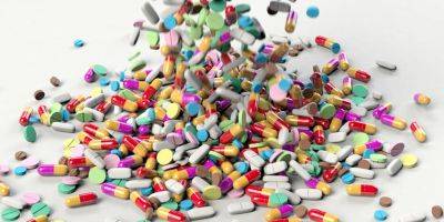 В «Бен-Гурионе» у израильтянина изъяли сотни таблеток от импотенции - detaly.co.il - Израиль - Крайот