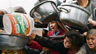 "Израиль морит палестинцев голодом, это геноцид": спецпосланник ООН о ситуации в Газе - vesty.co.il - Израиль - Англия - Хамас