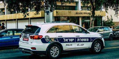 Взрыв автомобиля в Лоде: за несколько секунд до этого рядом с машиной проходили дети (видео) - detaly.co.il - Израиль