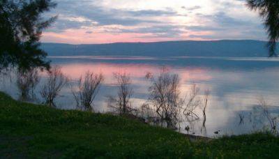 Сила благословенных дождей: Галилейское море продолжает пополнятся - 9tv.co.il - Израиль
