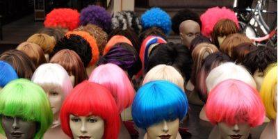 КНДР зарабатывает сотни миллионов долларов на экспорте париков и накладных ресниц (видео) - nep.detaly.co.il - Китай - Кндр - Сеул