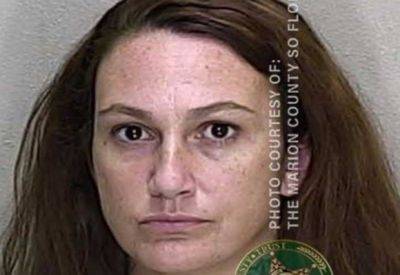 "Идиотка убила себя и еще 2 человек". Полиция о женщине угнавшей машину шерифа - mignews.net - штат Флорида