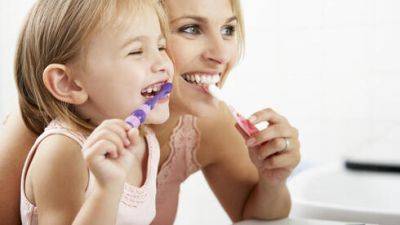 Сколько времени надо чистить зубы? Точный ответ дали в Израиле - vesty.co.il - Израиль