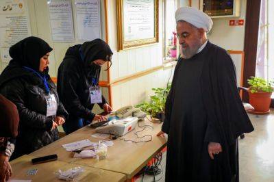 Хасан Рухани - Мохаммад Багер Галибаф - Экс-президент Ирана проголосовал на выборах - trend.az - Иран - Тегеран - Президент