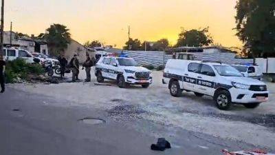 Третье убийство за сутки в Израиле: в Лоде застрелили 50-летнего мужчину - vesty.co.il - Израиль