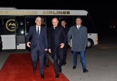 Гейдар Алиев - Парвиз Шахбазов - Президент Албании прибыл в Азербайджан с рабочим визитом (ФОТО) - trend.az - Азербайджан - Албания - Президент