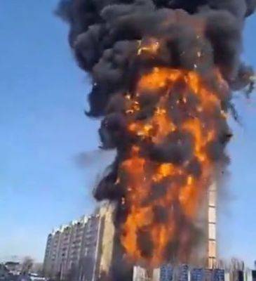 В Твери пожар сжег недострой за несколько минут: видео - mignews.net - Россия - Тверь