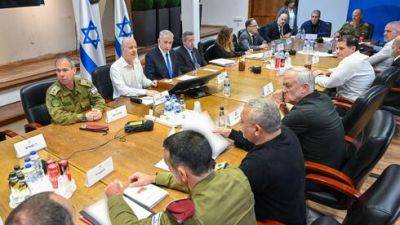 Биньямин Нетаниягу - Йоси Фукс - Делегация Израиля отправляется на переговоры в Доху: кабинет определил полномочия - vesty.co.il - Израиль - Иерусалим - Катар - Доха - Хамас