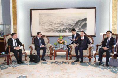 Хикмет Гаджиев - Азербайджан и Китай обсудили взаимодействие в рамках COP29 (ФОТО) - trend.az - Китай - Азербайджан - Президент