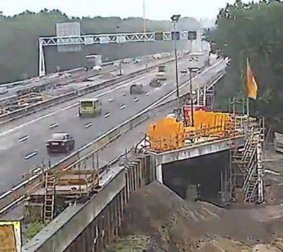 В Нидерландах засняли строительство тоннеля под мостом: видео - mignews.net - Голландия