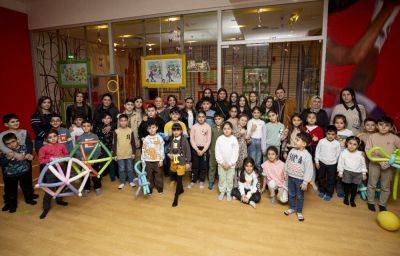 McDonald’s Azərbaycan и ГФСЗ провели благотворительное мероприятие для детей шехидов (ФОТО/ВИДЕО) - trend.az - Азербайджан