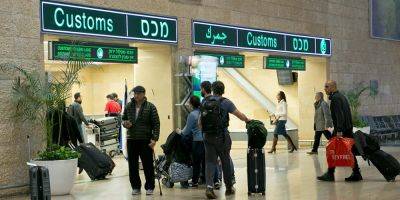 Новая проблема в аэропорту «Бен-Гурион» — огромные очереди на такси - detaly.co.il - Израиль - Тель-Авив