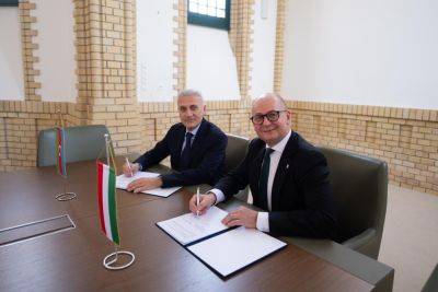 Мамед Аббасбейль - Азербайджан и Венгрия подписали меморандум о взаимопонимании в сфере конкуренции (ФОТО) - trend.az - Азербайджан - Венгрия