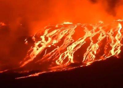 На Галапагосах проснулся вулкан: видео - mignews.net