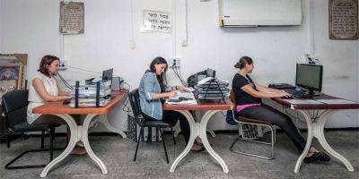 Опрос: больше трети работниц сообщили об ухудшении условий занятости из-за войны - detaly.co.il - Израиль