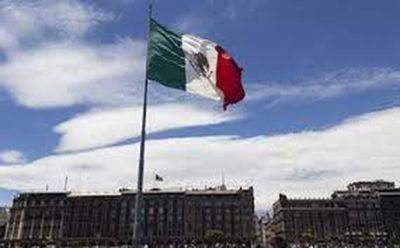 Мануэль Лопес Обрадор - Протестующие ворвались в президентский дворец в Мексике - mignews.net - Украина - Мексика - Президент