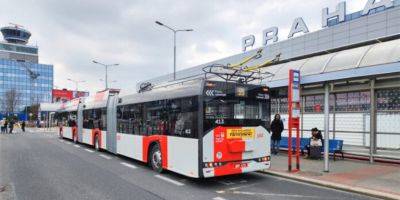 В аэропорт Праги начали курсировать сверхдлинные троллейбусы (видео) - detaly.co.il - Чехия - Прага