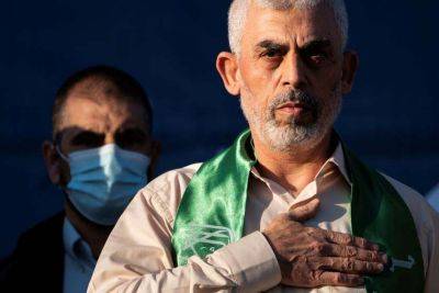 Яхья Синуар - Катар пригрозил выслать представителей ХАМАСа, если они не убедят лидеров заключить сделку с Израилем - detaly.co.il - Израиль - Египет - Катар - Сша - Каир - Хамас - Они