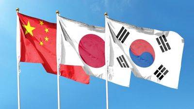 Фумио Кисида - Юн Сок Ель - Ли Цян - Япония, Китай и Южная Корея намерены провести трехсторонний саммит в конце мая - trend.az - Китай - Япония - Токио - Южная Корея - Кндр - Сеул - Пусан - Президент