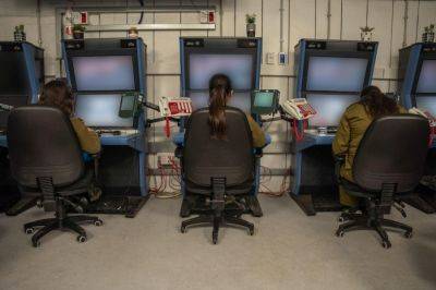 ЧП в армии: после резни 7 октября девушки-призывницы массово отказываются служить дозорными на границе - 9tv.co.il - Израиль - Хамас