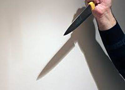В Рамат-Гане на мужчину напали с ножом возле дома - mignews.net - Гана
