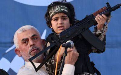 Мухаммед Дейф - Палестинские дети в Самарии прошли с макетами винтовок и восхваляли ХАМАС - mignews.net - Еврейская обл. - деревня Бурка - Хомеша - Хамас