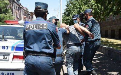 В Армении полиция задержала похитителей золотых слитков - trend.az - Армения - Ереван