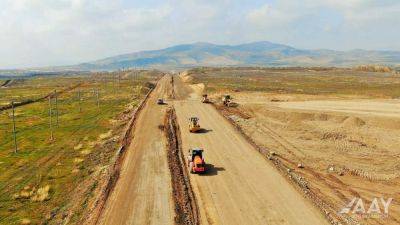 Началось строительство дороги соединяющей автодорогу Барда-Агдам с поселком Аскеран (ФОТО) - trend.az - Азербайджан - Агдам - Ханкенди