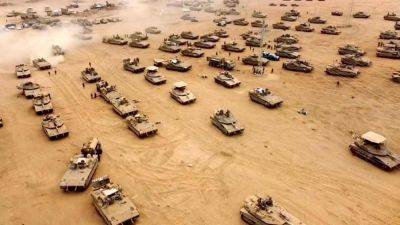 Час расплаты настал? ЦАХАЛ перебрасывает в Газу танки и БТР, готовясь к штурму Рафиаха - 9tv.co.il - Израиль - Англия - Хамас