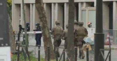 Мужчина с поясом шахида пригрозил взорвать себя в Париже, - СМИ - mignews.net - Иран - Франция - Париж - Paris