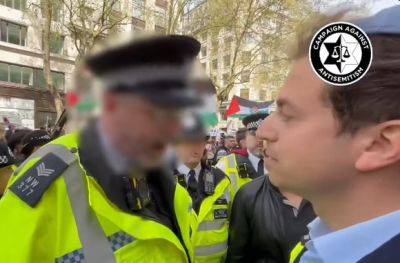 Скандал в Британии: полицейский не дал еврею перейти дорогу из-за кипы - mignews.net - Палестина - Лондон - Англия