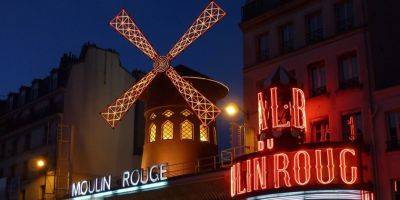 В Париже обвалились лопасти ветряной мельницы кабаре «Мулен Руж» (видео) - detaly.co.il - Париж