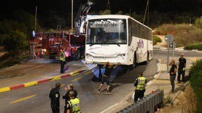 Автобус насмерть сбил 50-летнего мужчину на севере Израиля - vesty.co.il - Израиль