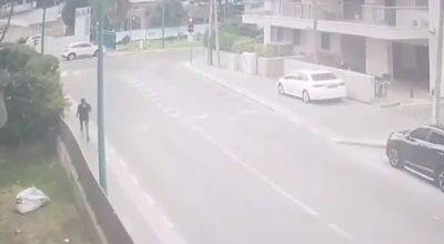 Полиция показала видео с ножевым терактом в Рамле - mignews.net - Израиль - Рамле