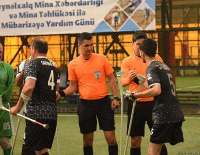 Состоялся матч между футбольными командами ампутантов «Карабах» и «Нефтчи» (ФОТО) - trend.az - Азербайджан - Шотландия