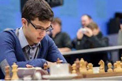 Ян Непомнящий - Ниджат Абасов - Азербайджанский шахматист начал турнир в Торонто с ничьей - trend.az - Азербайджан