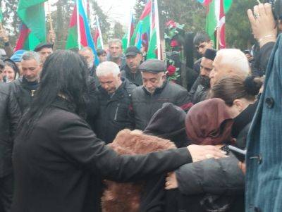 В Сальяне простились с шехидом Ульви Багировым (ФОТО) - trend.az - Азербайджан