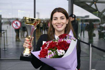 Гейдар Алиев - Первая азербайджанская шахматистка, завоевавшая золотую медаль чемпионата Европы, вернулась на Родину (ФОТО) - trend.az - Азербайджан - Грузия