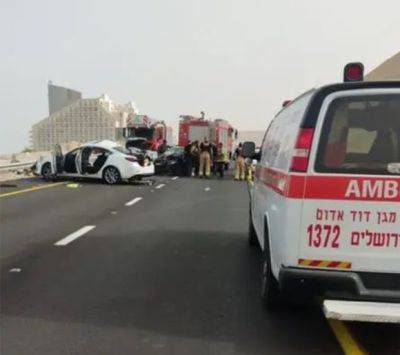 Авария на 90-м шоссе: пострадали пятеро, мужчина и женщина в тяжелом состоянии - mignews.net