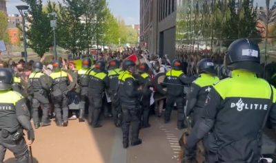 Полиция прибыла освобождать захваченный университет в Амстердаме - mignews.net - Амстердам - Amsterdam