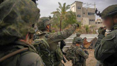 В Израиле отмечают, в Газе воюют: бои по всему сектору продолжаются - 9tv.co.il - Израиль