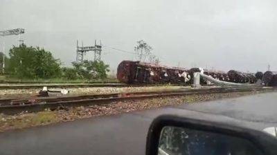 На севере Италии торнадо раскидал товарный поезд - mignews.net - Италия