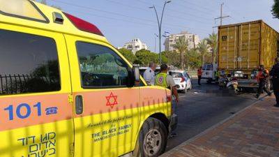 Три человека погибли в трех ДТП в Тель-Авиве, Ашкелоне и в Галилее - vesty.co.il - Израиль - Тель-Авив