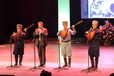В Гяндже завершился проект "Наша музыкальная идентичность", посвященный Ашугу Шамширу (ФОТО) - trend.az - Азербайджан